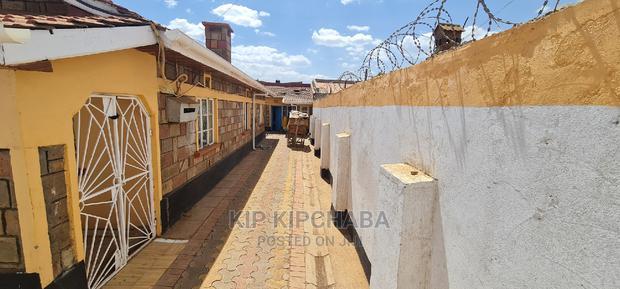 5bdrm Bungalow in Kapsoya for Sale