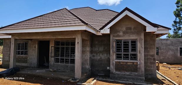 4bdrm Bungalow in Elgonview for sale