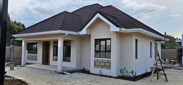 3bdrm Bungalow in Elgonview for sale