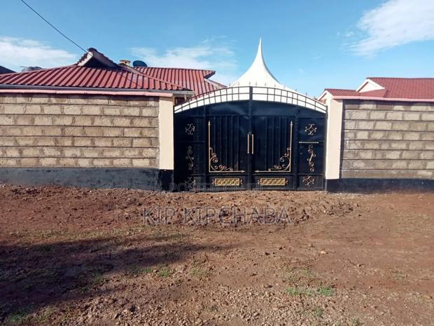 3bdrm Bungalow in Kipkorgot Estate, Hillside for sale
