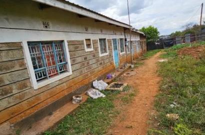 7bdrm Duplex in Kahoya, Huruma for sale