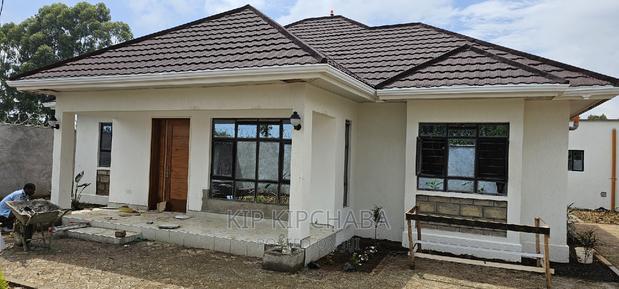 3bdrm Bungalow in Elgonview for sale