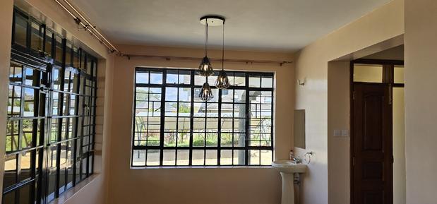 6bdrm Maisonette in Elgonview for sale