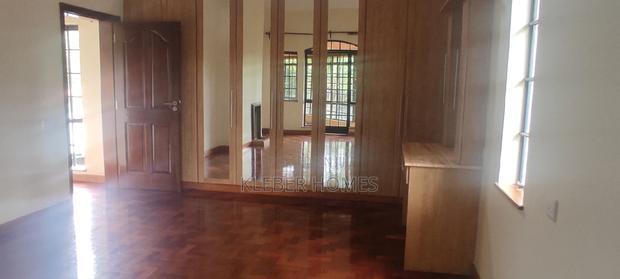 5bdrm Mansion in Runda for sale