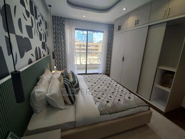 3bdrm Apartment in Parklands for sale