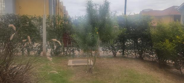 4bdrm Maisonette in Kitengela for sale