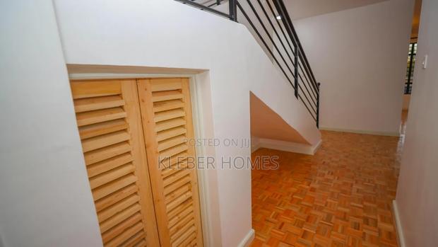 4bdrm Townhouse/Terrace in Ngong 46, Matasia for sale