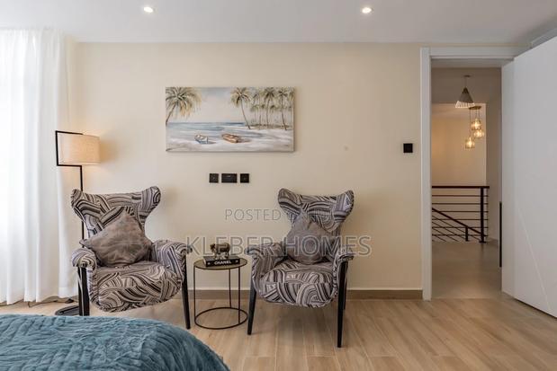 4bdrm Apartment in General Mathenge, Westlands for sale