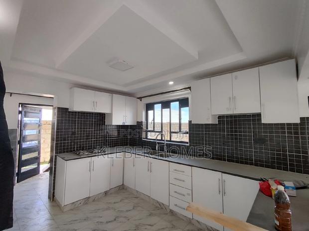 3bdrm Bungalow in Juja for sale