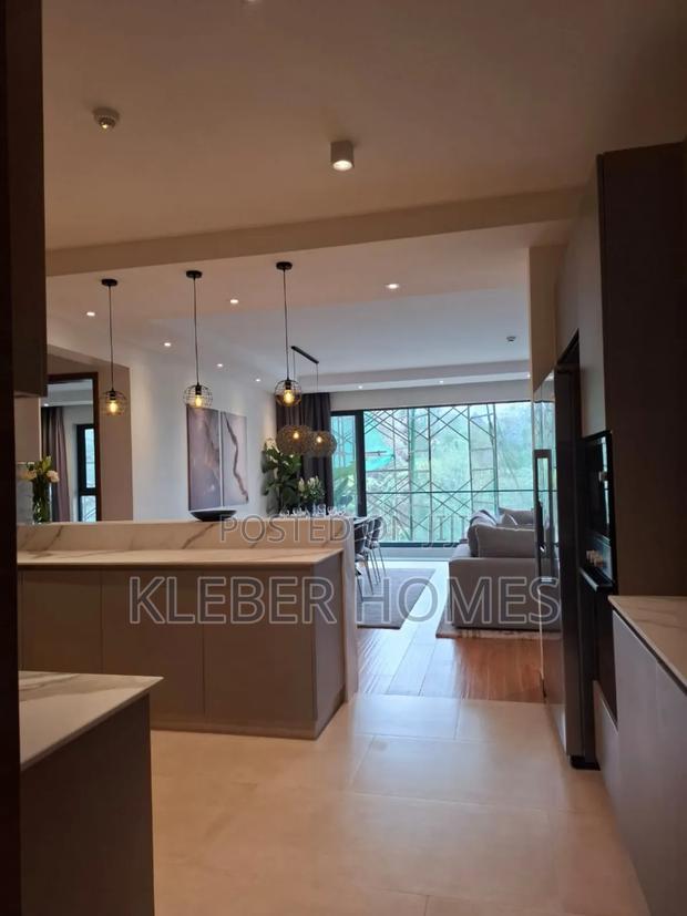 1bdrm Apartment in Riverside for sale