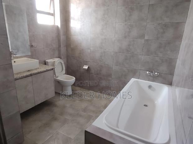 4bdrm Villa in Syokimau for sale