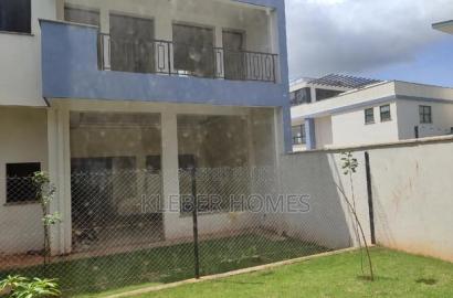 4bdrm Townhouse/Terrace in Langata for sale