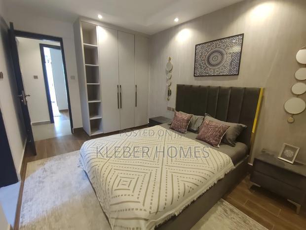 3bdrm Apartment in Parklands for sale