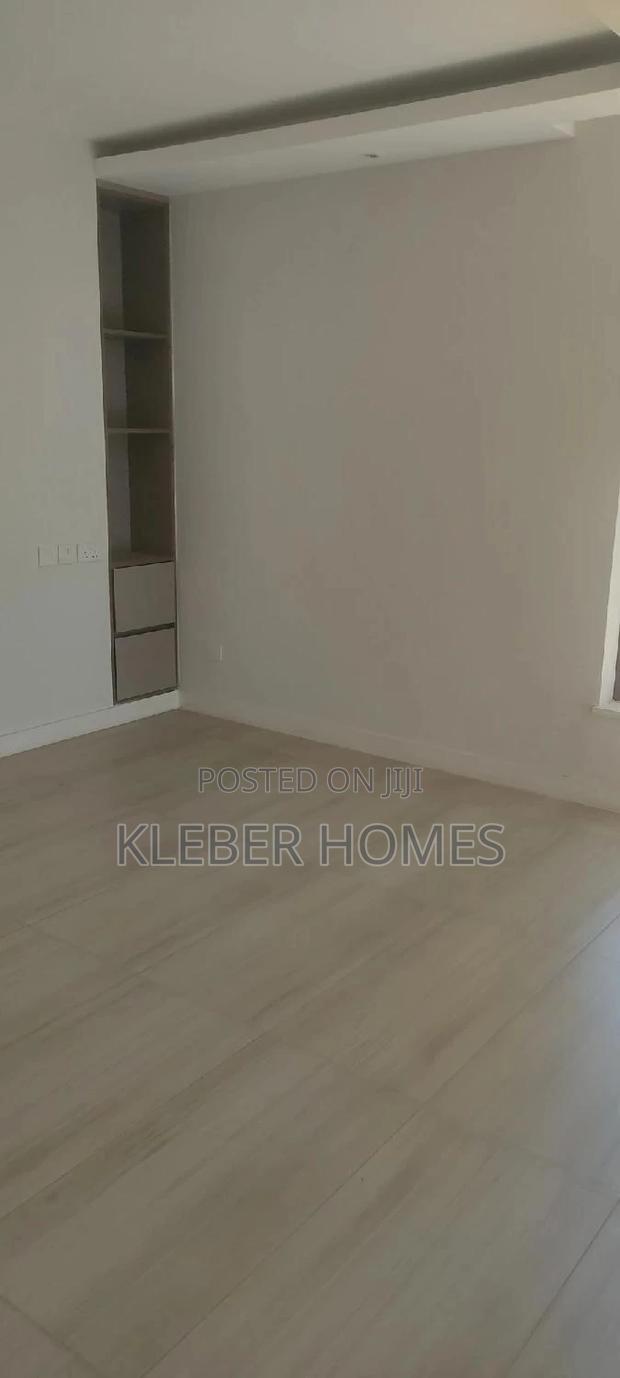 4bdrm Townhouse/Terrace in Lavington for sale