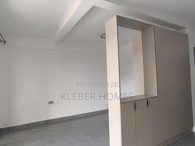 Studio Apartment in Kileleshwa Nairobi for sale