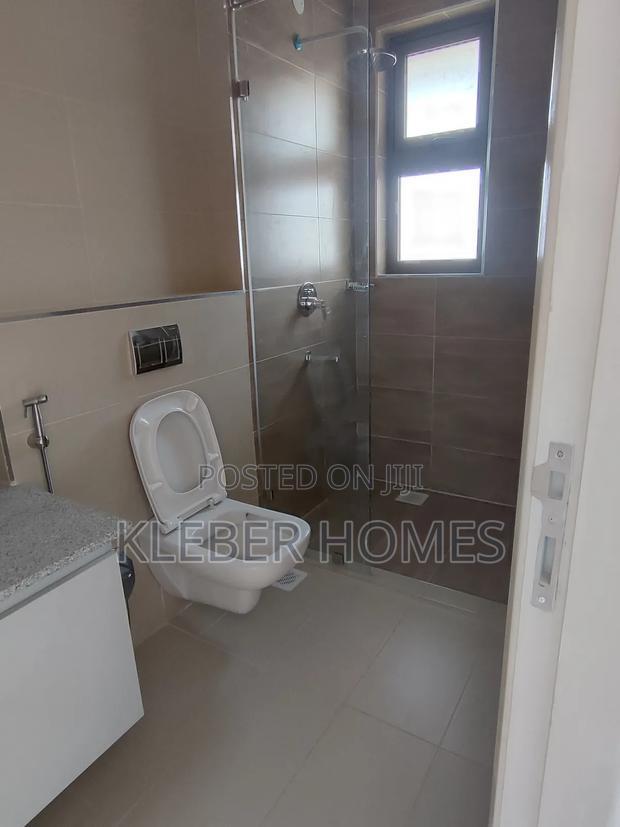 3bdrm Apartment in Lavington for sale