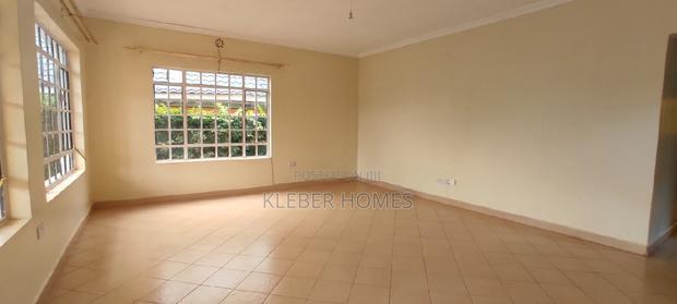 3bdrm Maisonette in Kenyatta Road for sale