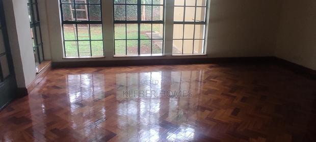 5bdrm Mansion in Runda for sale