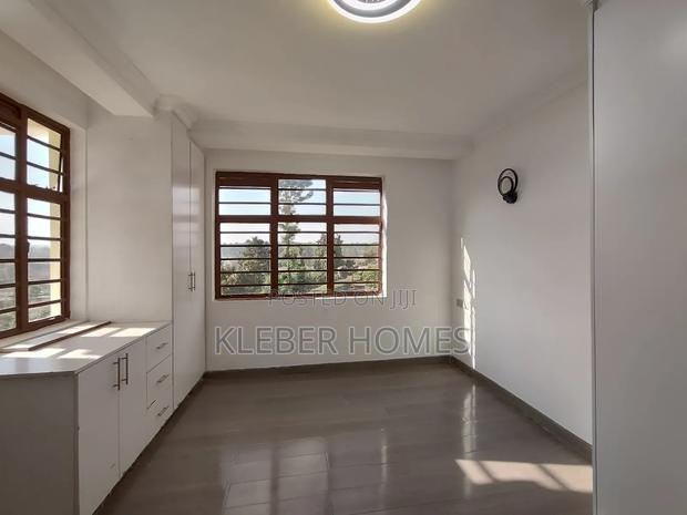 4bdrm Townhouse/Terrace in Ondiri, Kikuyu for sale