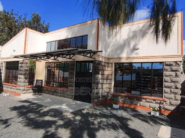 3bdrm Bungalow in Matasia for sale