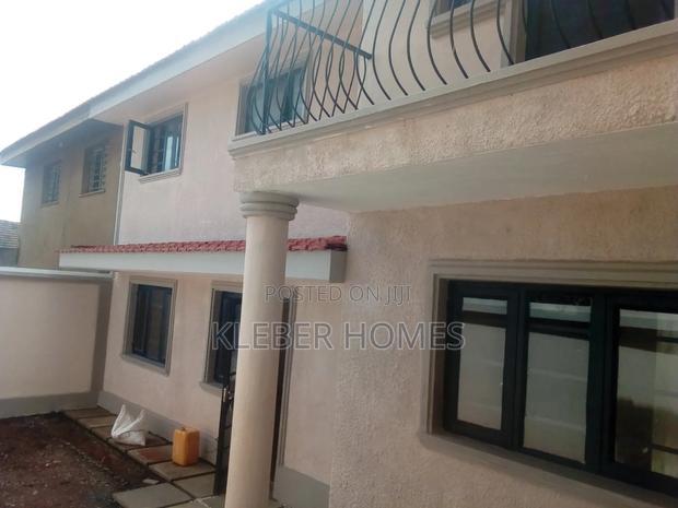 3bdrm Maisonette in Langata for sale