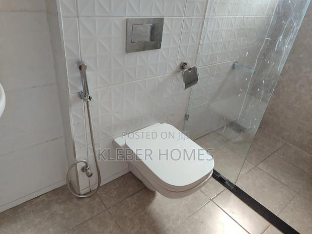 4bdrm Townhouse/Terrace in Langata for sale