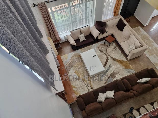 5bdrm Townhouse/Terrace in Gikambura, Kikuyu for sale