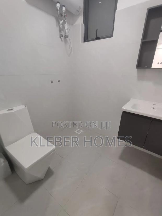 1bdrm Apartment in Ngong Road, Kilimani for sale