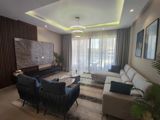 3bdrm Apartment in Parklands for sale