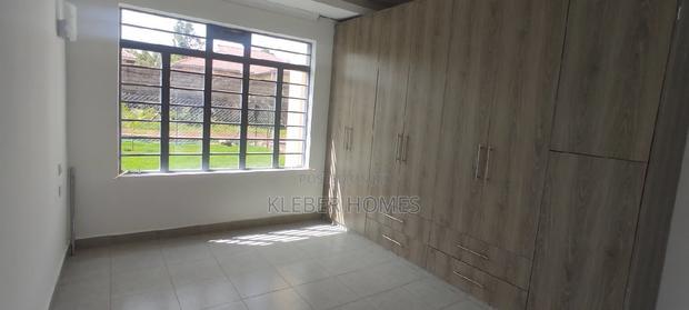 3bdrm Bungalow in Kenyatta Road for sale