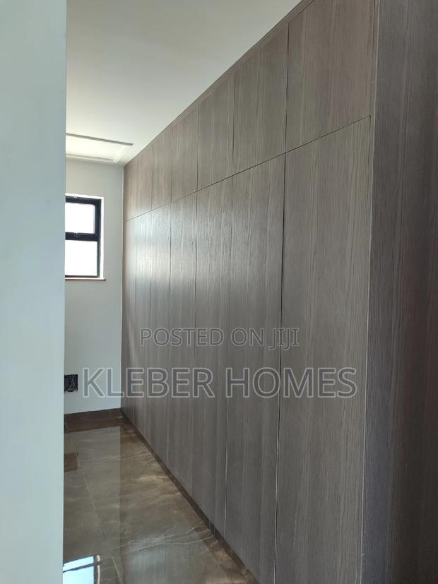 4bdrm Townhouse/Terrace in Langata for sale