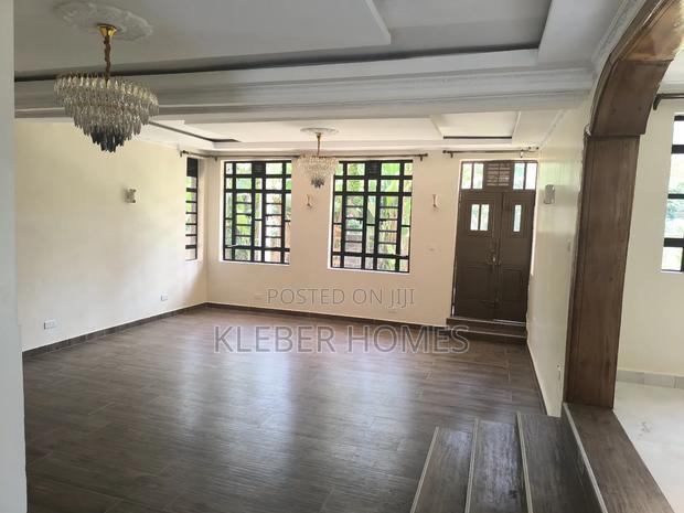 6bdrm Villa in Kitisuru for rent