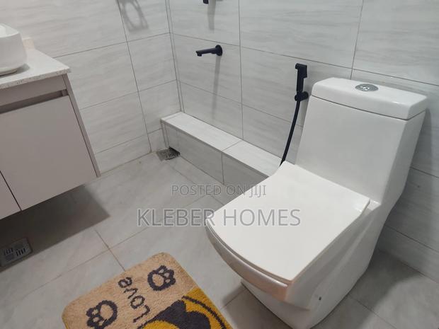 4bdrm Apartment in Parklands for sale