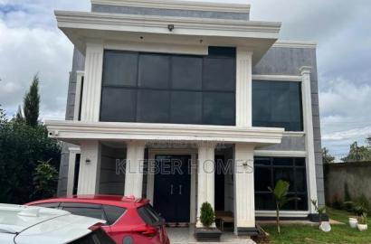 5bdrm Townhouse/Terrace in Gikambura, Kikuyu for sale