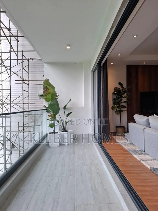 1bdrm Apartment in Riverside for sale