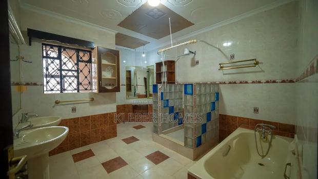 5bdrm Mansion in Thika for sale