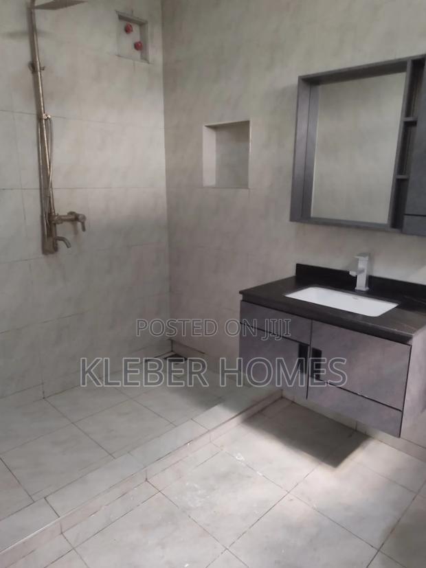5bdrm Villa in Rimpa for sale