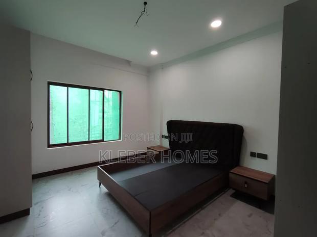 3bdrm Apartment in Kil, Kileleshwa for sale