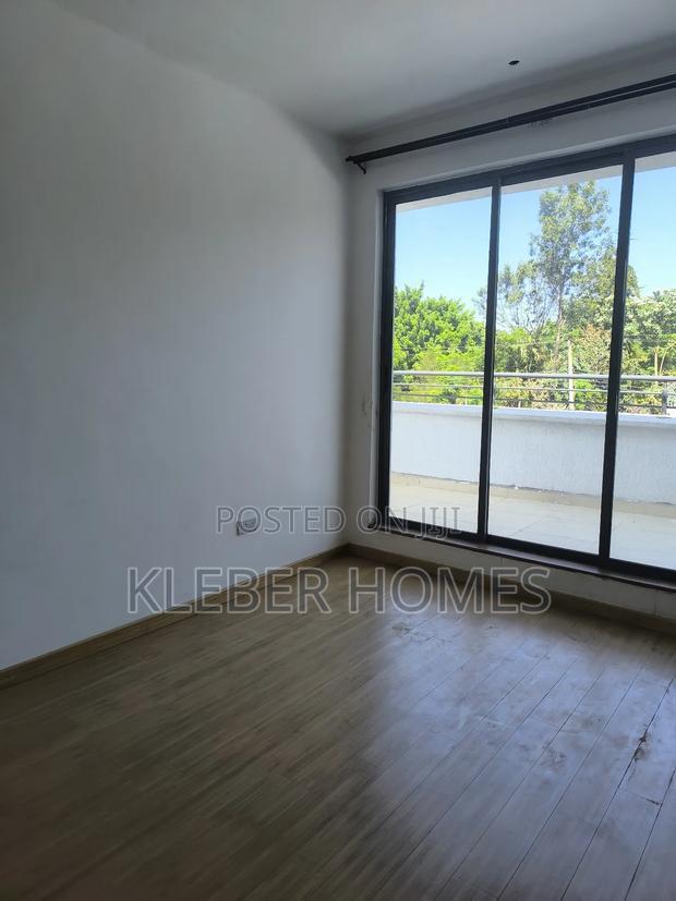 4bdrm Townhouse/Terrace in Lavington for sale