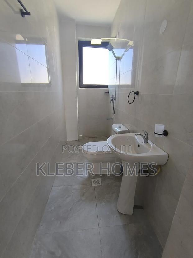 4bdrm Townhouse/Terrace in Kenyatta Road for sale