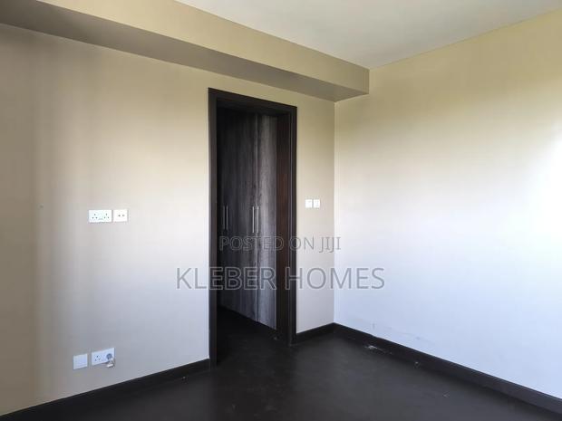 5bdrm Duplex in Lavington for rent