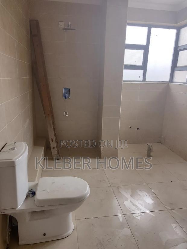 5bdrm Villa in Lavington for sale
