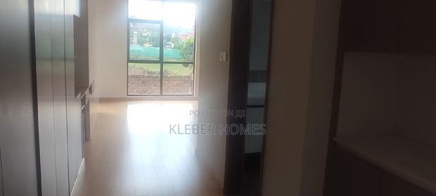4bdrm Villa in Kiambu Road for Sale