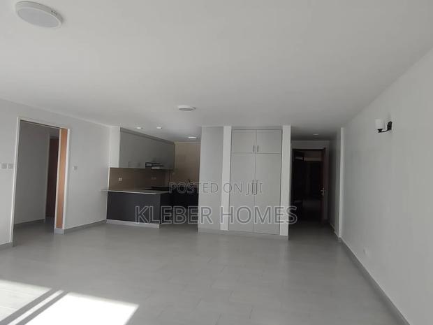 3bdrm Apartment in Lavington for sale