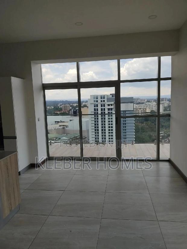 3bdrm Duplex in Westlands for sale