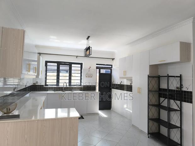 4bdrm Bungalow in Ruiru for sale