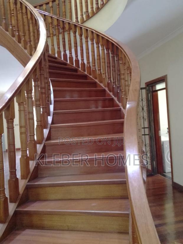 Furnished 5bdrm Mansion in Runda for sale