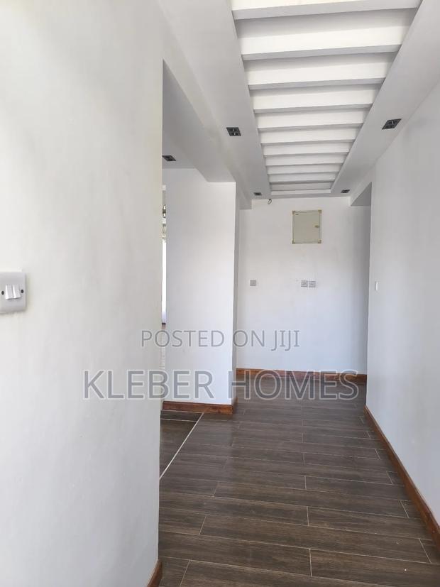 4bdrm Townhouse/Terrace in Kenyatta Road for sale