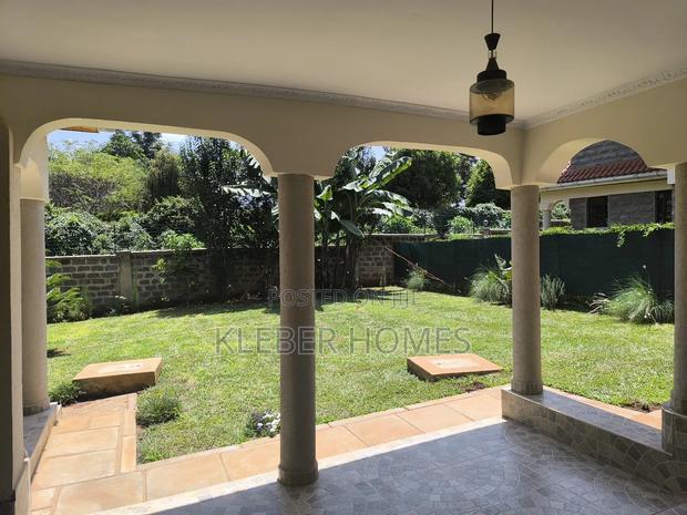 6bdrm Villa in Kitisuru for rent