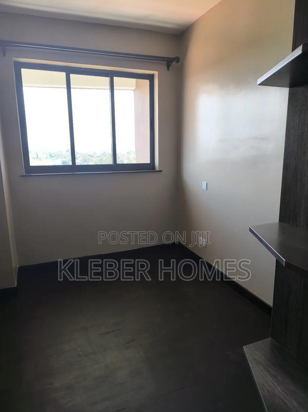 5bdrm Duplex in Lavington for rent